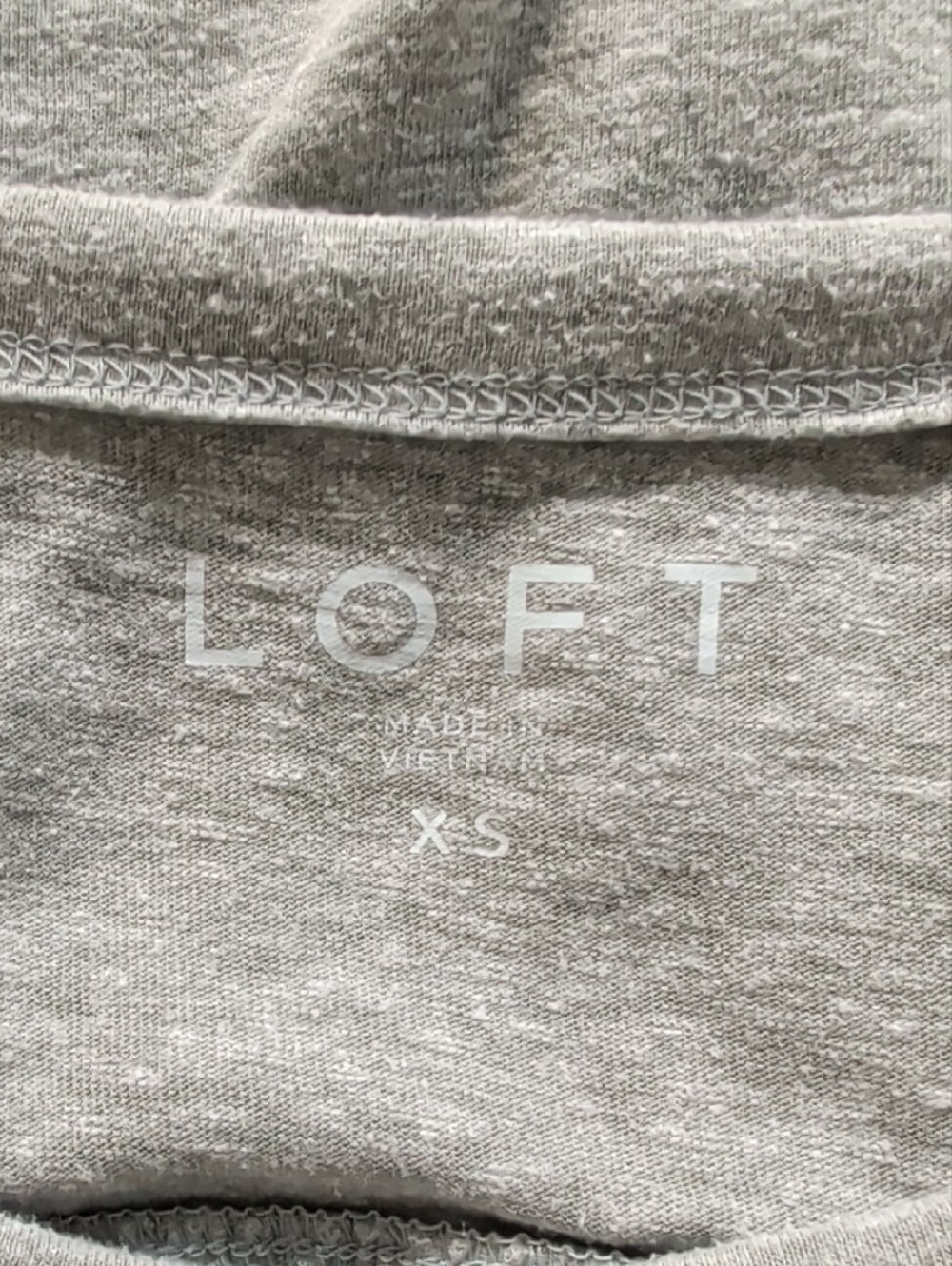 LOFT Heather Gray Ruffle Sleeve Tee - Picture 4 of 5